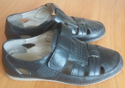 Лот: 14530182. Фото: 1. Туфли на мальчика Leather, размер... Туфли