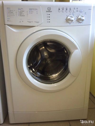 Лот: 14002145. Фото: 1. Стиральная машинка Indesit. Стиральные машины