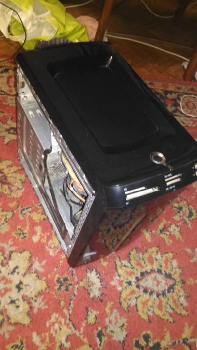 Лот: 6791652. Фото: 1. Простенький системник Pentium... Компьютеры в сборе