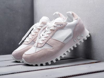 Лот: 16985975. Фото: 1. Кроссовки Louis Vuitton Runner... Кеды, кроссовки, слипоны