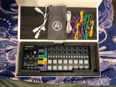 Лот: 19927105. Фото: 1. Arturia beatstep pro black edition. MIDI-оборудование