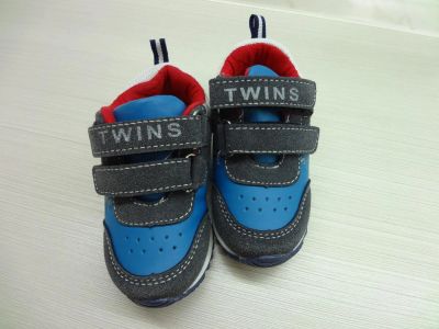 Лот: 9636177. Фото: 1. Ботинки Twins размер 21. Ботинки