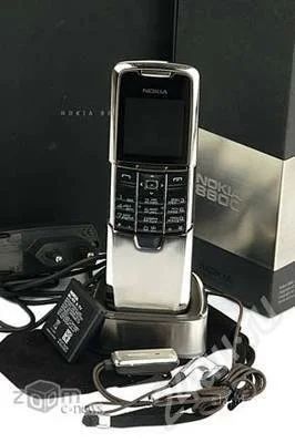 Лот: 155198. Фото: 1. Сотовый телефон Nokia 8800 Silver... Кнопочные мобильные телефоны