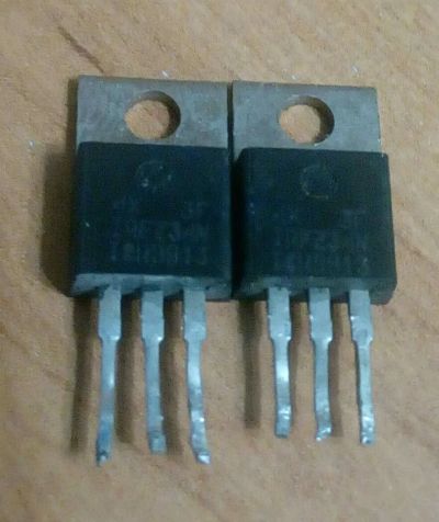 Лот: 12537013. Фото: 1. Транзисторы IRFZ34N, 2 штуки. Транзисторы