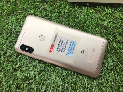 Лот: 12460843. Фото: 1. Xiaomi Redmi Note 5 32Gb Gold... Смартфоны