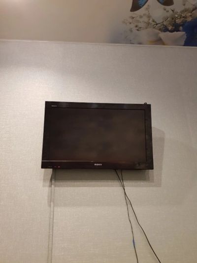 Лот: 13043401. Фото: 1. Продам Телевизор Sony KLV-32BX301. Телевизоры