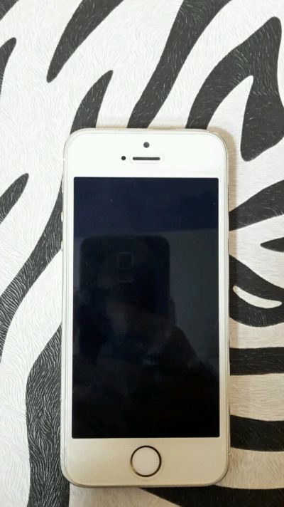 Лот: 12264089. Фото: 1. iPhone 5s обмен на адройд. Смартфоны