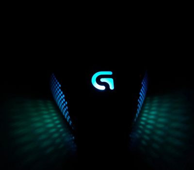 Лот: 14421560. Фото: 1. Молниеносная Игровая мышь Logitech... Клавиатуры и мыши