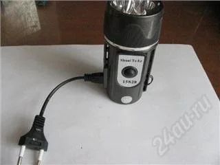 Лот: 120144. Фото: 1. Аварийный светодиодный фонарь... Фонарики