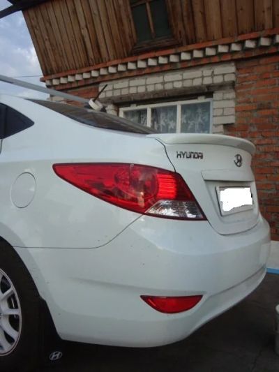 Лот: 10738551. Фото: 1. Спойлер Hyundai Solaris Sedan... Кузов