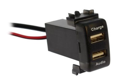 Лот: 12777810. Фото: 1. USB разъем в штатную заглушку... Аксессуары для автозвука