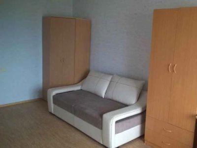 Лот: 6595042. Фото: 1. На 9 мая 5 сдаётся однокомнатная... Квартиры, студии