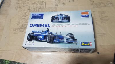 Лот: 17895622. Фото: 1. Сборная модель Revell Dremel 1... Автомоделизм