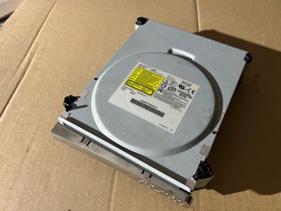 Лот: 25647209. Фото: 1. DVD привод с заглушкой корпуса... Запчасти для игровых приставок, консолей