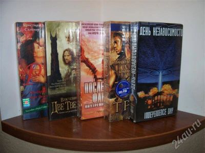Лот: 273491. Фото: 1. Кассеты VHS (плёночные) 5 штук. Видеозаписи, фильмы