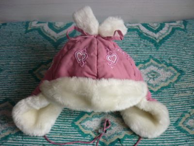 Лот: 7172194. Фото: 1. шапка розовая с белым на 3-4 года. Детские карнавальные, праздничные костюмы
