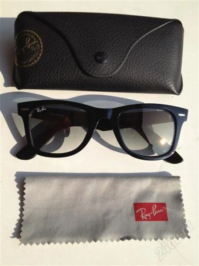 Лот: 1944166. Фото: 1. Ray Ban WAYFARER оригинал, Торг. Очки солнцезащитные