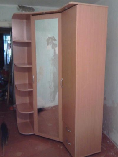 Лот: 8232375. Фото: 1. шкаф угловой. Шкафы, шкафы-купе