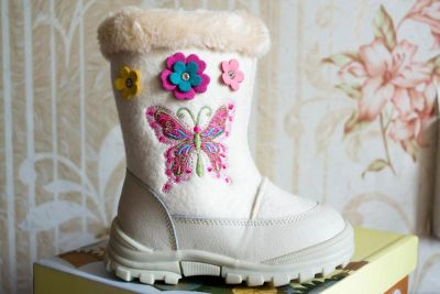Лот: 6280187. Фото: 1. Валенки сказка для девочек 24... Валенки, угги, унты
