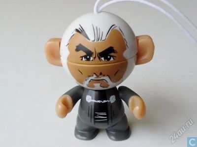 Лот: 2807141. Фото: 1. Star Wars kinder surprise Count... Игрушки