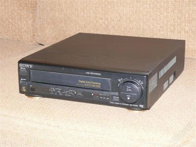 Лот: 2859544. Фото: 1. Видеомагнитофон SONY. Видеомагнитофоны