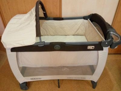 Лот: 9552595. Фото: 1. Манеж-кровать Graco Contour Electra... Манежи