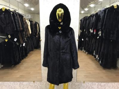 Лот: 10158528. Фото: 1. Чёрная норковая шуба, размер 42... Верхняя одежда