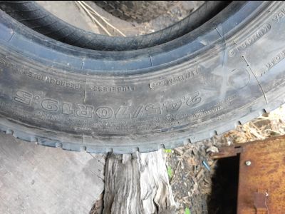 Лот: 15924321. Фото: 1. Грузовые шины 245/70/19,5 Hankook... Шины