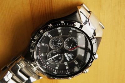 Лот: 7145213. Фото: 1. хронограф Casio. Оригинальные наручные часы