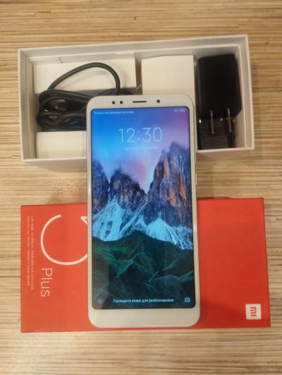 Лот: 21446157. Фото: 1. Xiaomi Redmi 5 plus, двухдиапазонный... Смартфоны