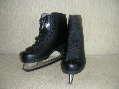 Лот: 941892. Фото: 1. коньки. Коньки