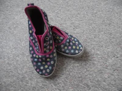 Лот: 6433268. Фото: 1. Кеды. Кеды, кроссовки