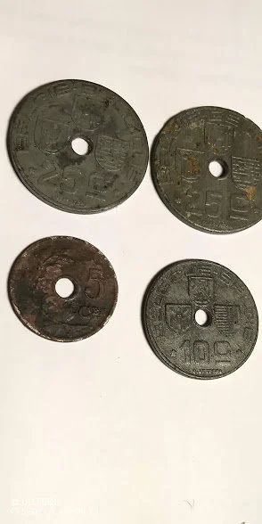 Лот: 17337251. Фото: 1. монеты дырявые. Бельгия 1910-1944г... Европа