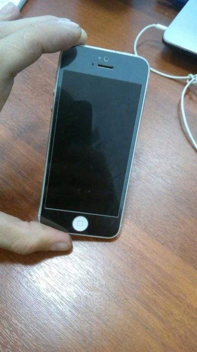 Лот: 8290919. Фото: 1. Iphone 5 белый 16 gb Обмен на... Смартфоны