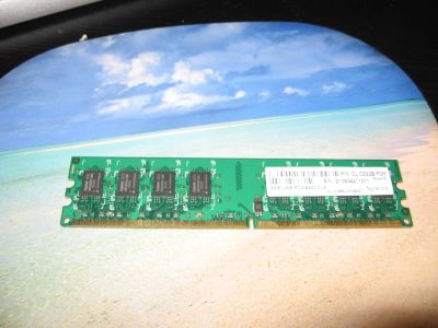 Лот: 8317323. Фото: 1. Apacer 2GB UNB PC2-6400 CL5 DDR2. Оперативная память
