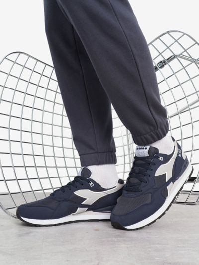 Лот: 25624736. Фото: 1. Кроссовки мужские Diadora N.92... Другое (одежда, обувь, галантерея)