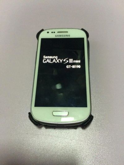 Лот: 6251000. Фото: 1. Смартфон Samsung S3 mini только... Смартфоны