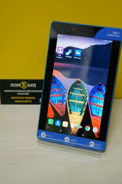 Лот: 10064493. Фото: 1. Продам планшет Lenovo TAB 3 Essential... Планшеты