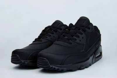 Лот: 16946835. Фото: 1. Кроссовки Nike Air Max 90 Triple... Кеды, кроссовки, слипоны