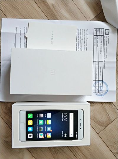 Лот: 11728967. Фото: 1. Xiaomi Mi5s 32GB silver серебристый... Смартфоны
