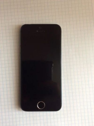 Лот: 5261265. Фото: 1. IPhone 5 16gb. Смартфоны