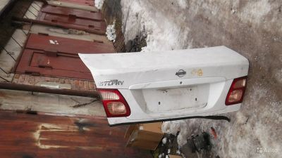 Лот: 6361386. Фото: 1. фонарь (стоп-сигнал) nissan bluebird... Оптика и освещение