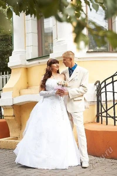 Лот: 101024. Фото: 1. свадебное платье. Другое (свадебная мода)