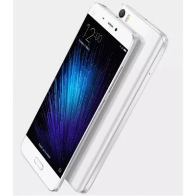 Лот: 7565521. Фото: 1. Смартфон Xiaomi Mi5 64 ГБ Белый. Смартфоны