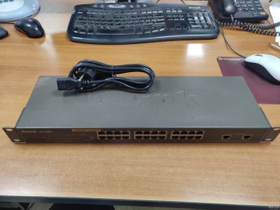 Лот: 14990210. Фото: 1. Коммутатор switch d-link des-1026g. Коммутаторы