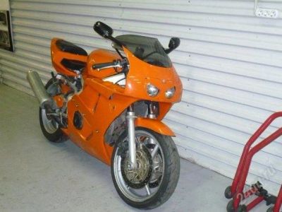 Лот: 1068436. Фото: 1. Honda CBR400RRL (91") На запчасти... Мотоциклы