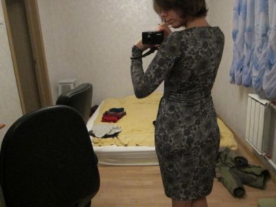 Лот: 8363075. Фото: 1. Платье серое р-р 44 (М). Платья