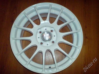 Лот: 369150. Фото: 1. Комплект литья (4 диска) LS Rasing. Шины