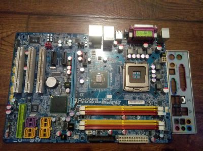 Лот: 17062883. Фото: 1. Нерабочая материнская плата GigaByte... Материнские платы