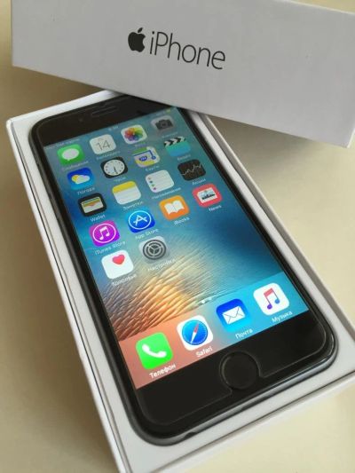 Лот: 9491472. Фото: 1. iPhone 6-16 LTE, Touch ID. Смартфоны